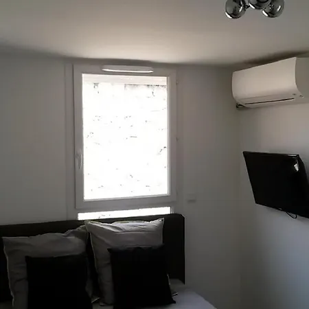 Apartment Safranier Townhouse Antibes