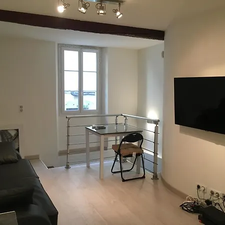 Apartment Safranier Townhouse *