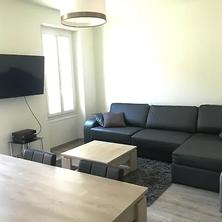 Apartment Safranier Townhouse *